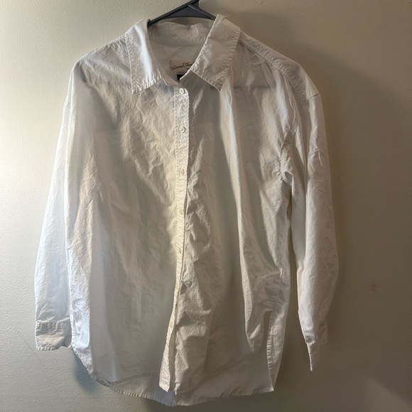 Classic White Men's Shirt - Picture 1 of 2